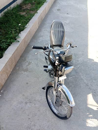 Honda CD70 for sale