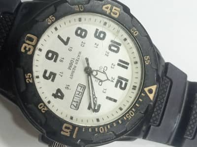 Casio watch day and date watch
