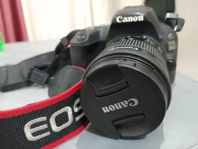 Canon EOS 200D DSLR Camera with 18-55mm Auto Focus Lens | Complete Box