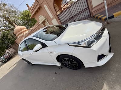 Toyota Corolla Altis 2023 cvti