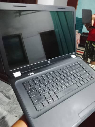 HI I SELL MY HP LAPTOP