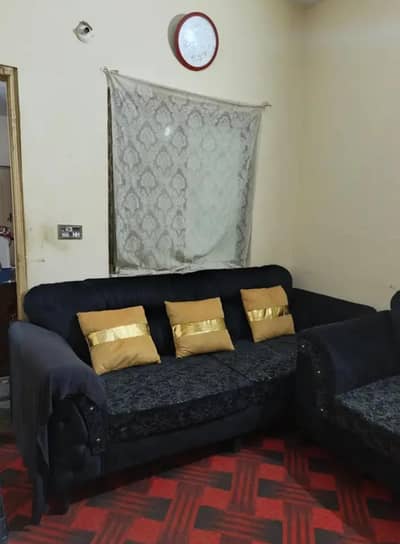 Sofa 3seter or 2 Seater new Condition