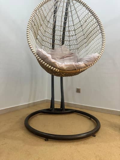 Hanging Egg Chair with stand