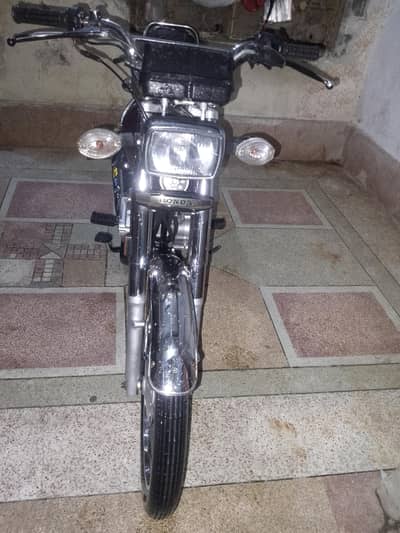 self start 125 good condition paper clear hai biometric available hai