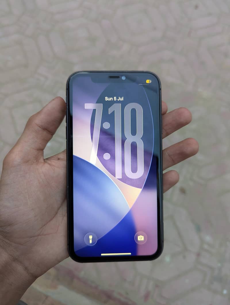 Apple iPhone 11 2