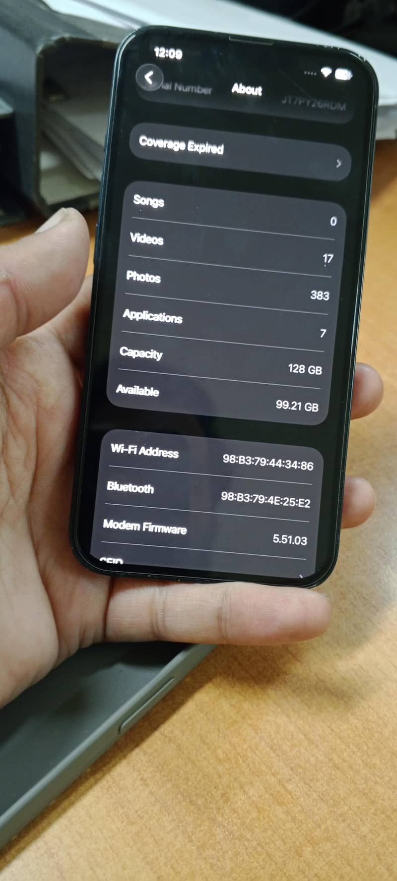 Apple iPhone 13 1
