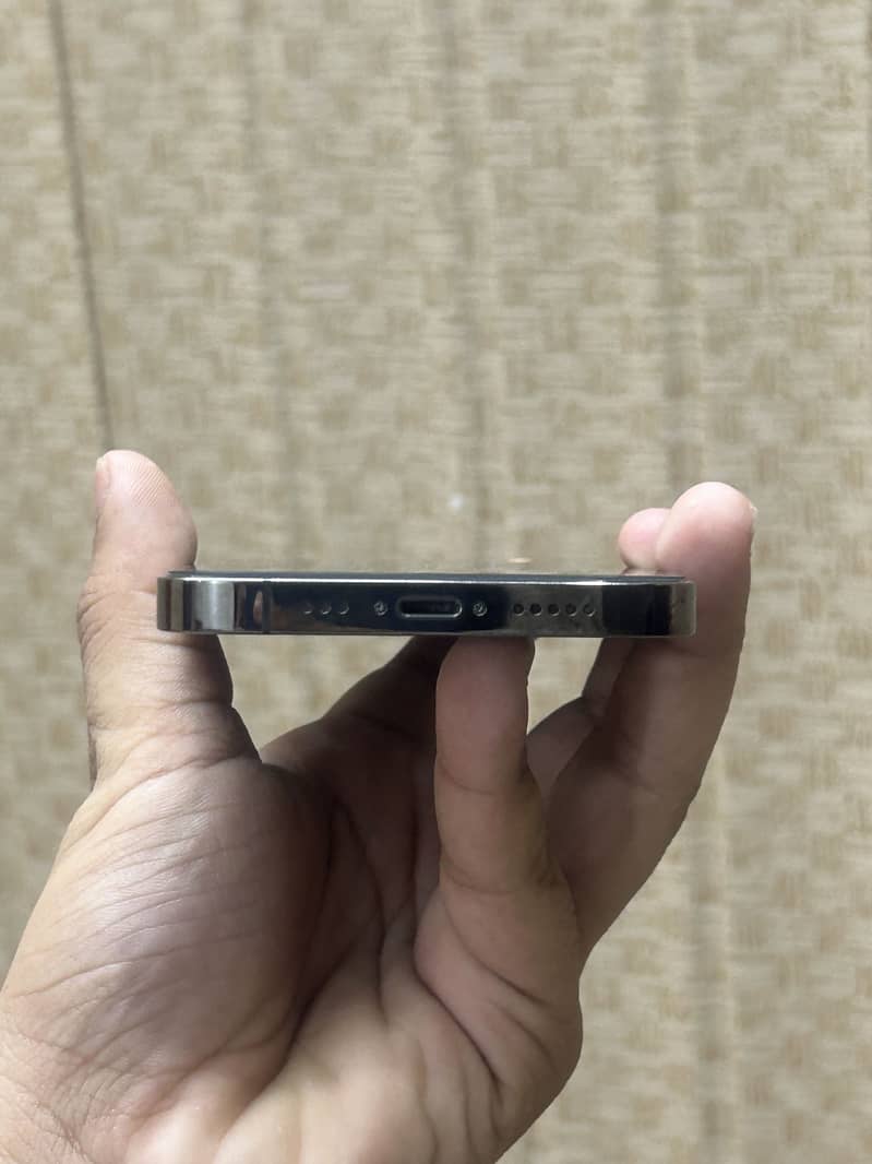 Apple iPhone 12 Pro 7