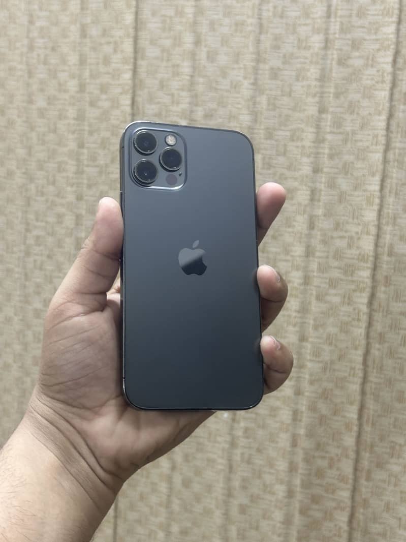 Apple iPhone 12 Pro 9