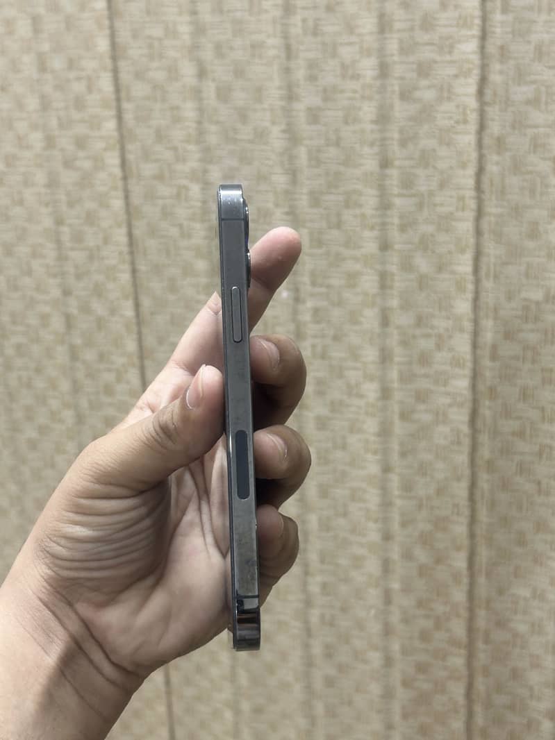 Apple iPhone 12 Pro 10