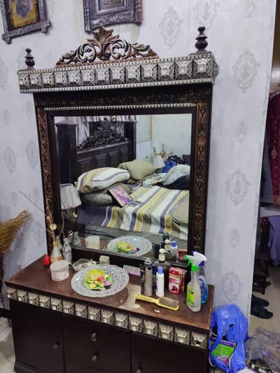 Dressing table good condition