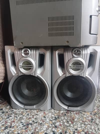kenwood speakers with amplifier