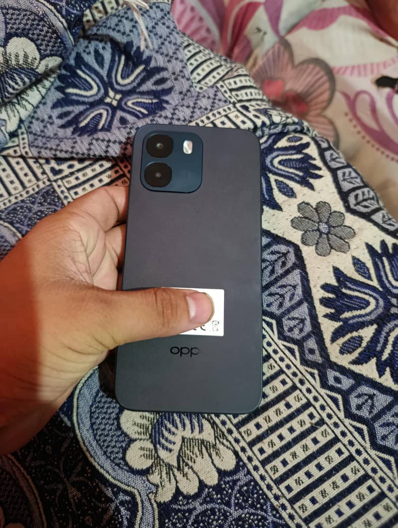 OPPO A6 0