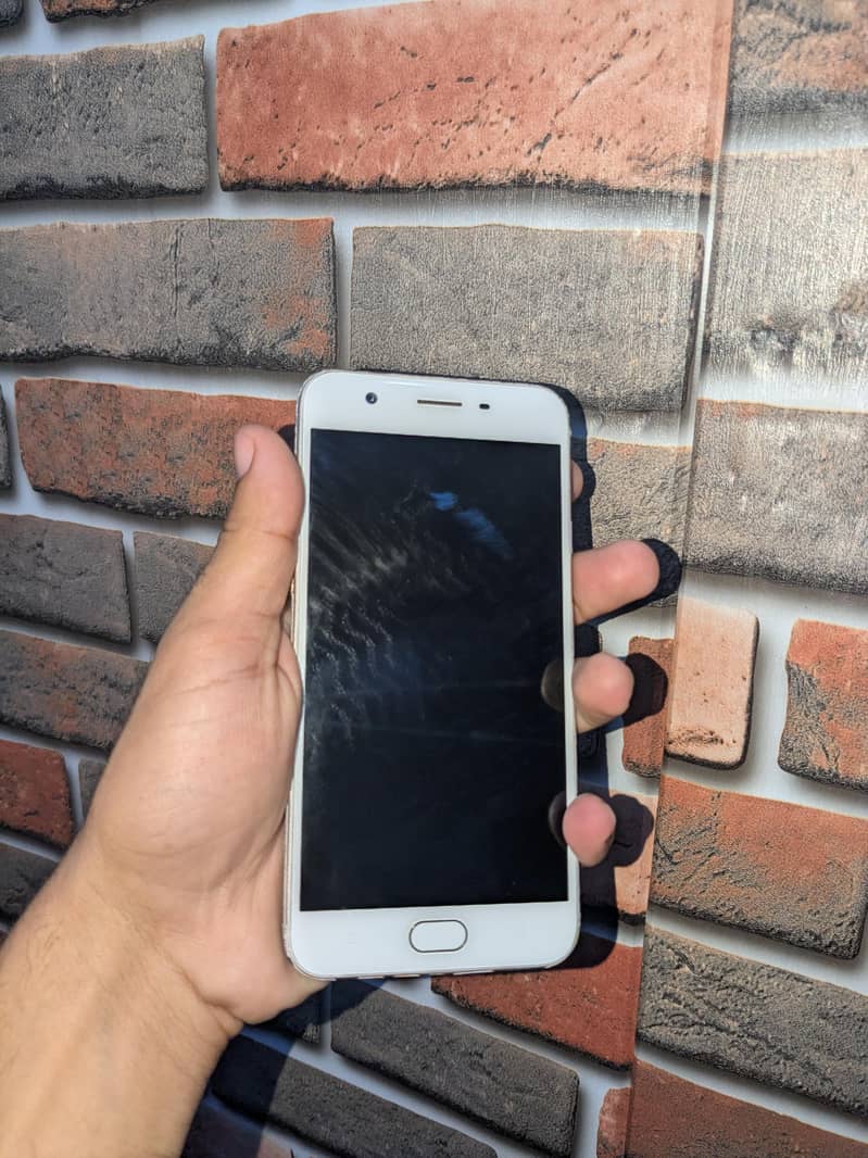 OPPO A57 3