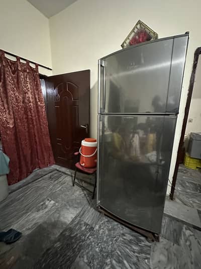 Family size large double door refrigerator