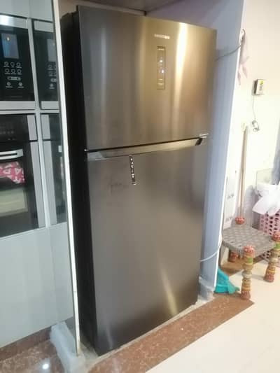 signature No Frost Refrigrator for sale