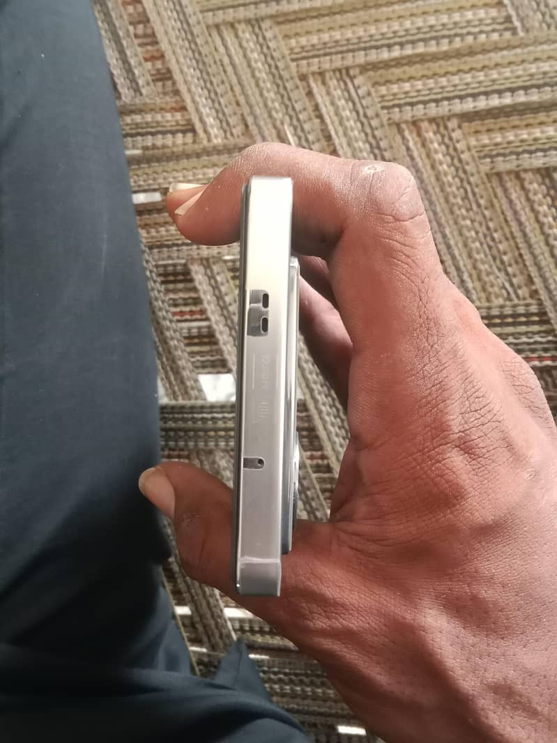 Infinix Note 40 1