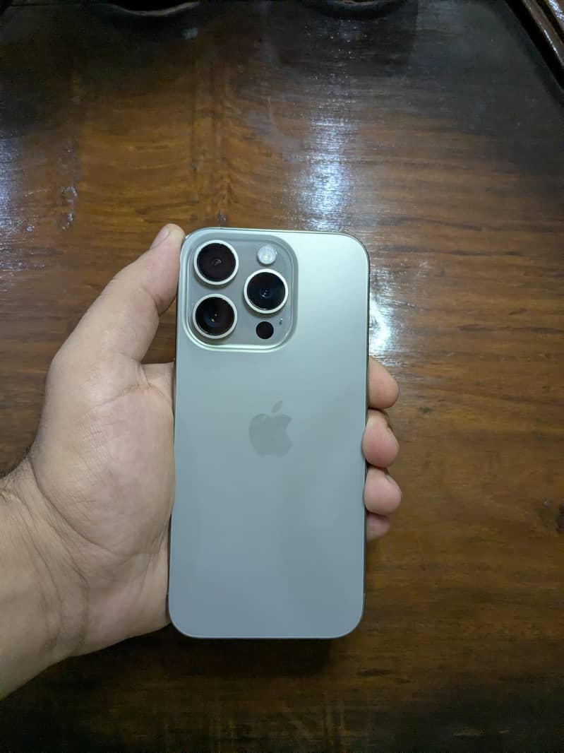 iPhone 15 Pro 0