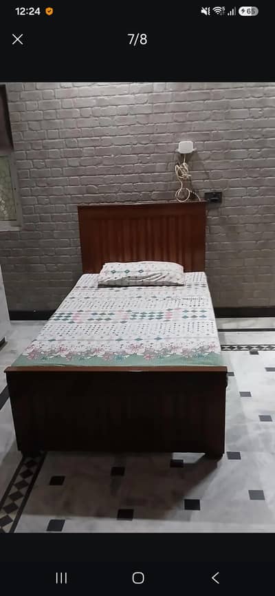 Single bed