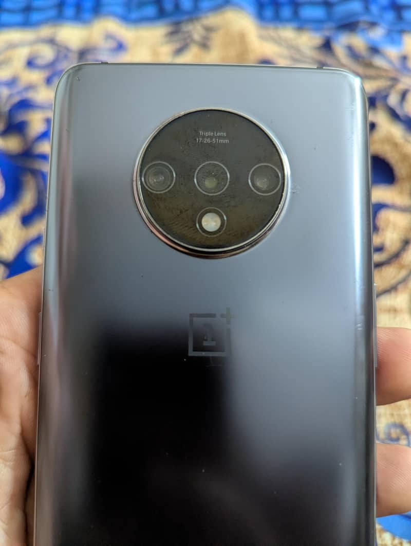 one plus 7t 1
