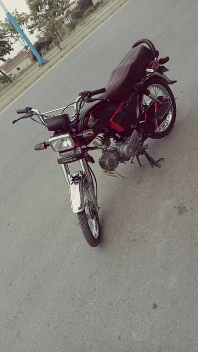 2024 model cd 70 urgent sale Rawalpindi dha 2 location Punjab number