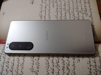 read add Sony Xperia 5 iii