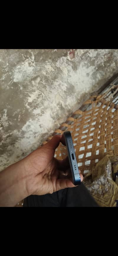 I phone 13 mdm penal change  batry health 87only serious boys contact