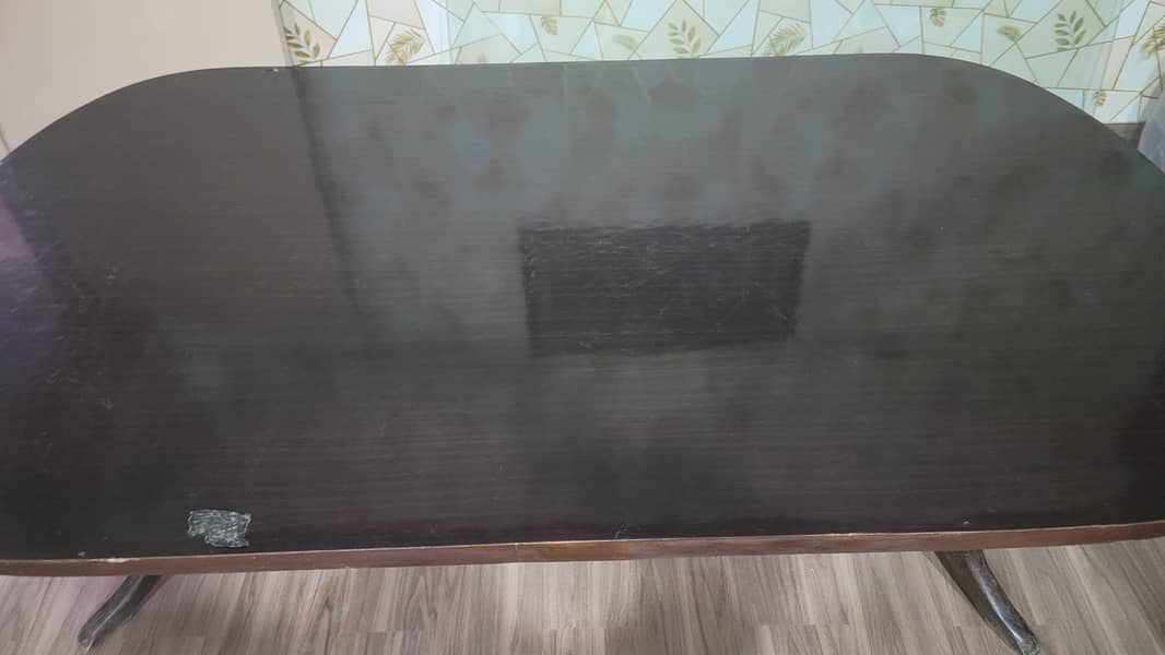 Dining Table 0