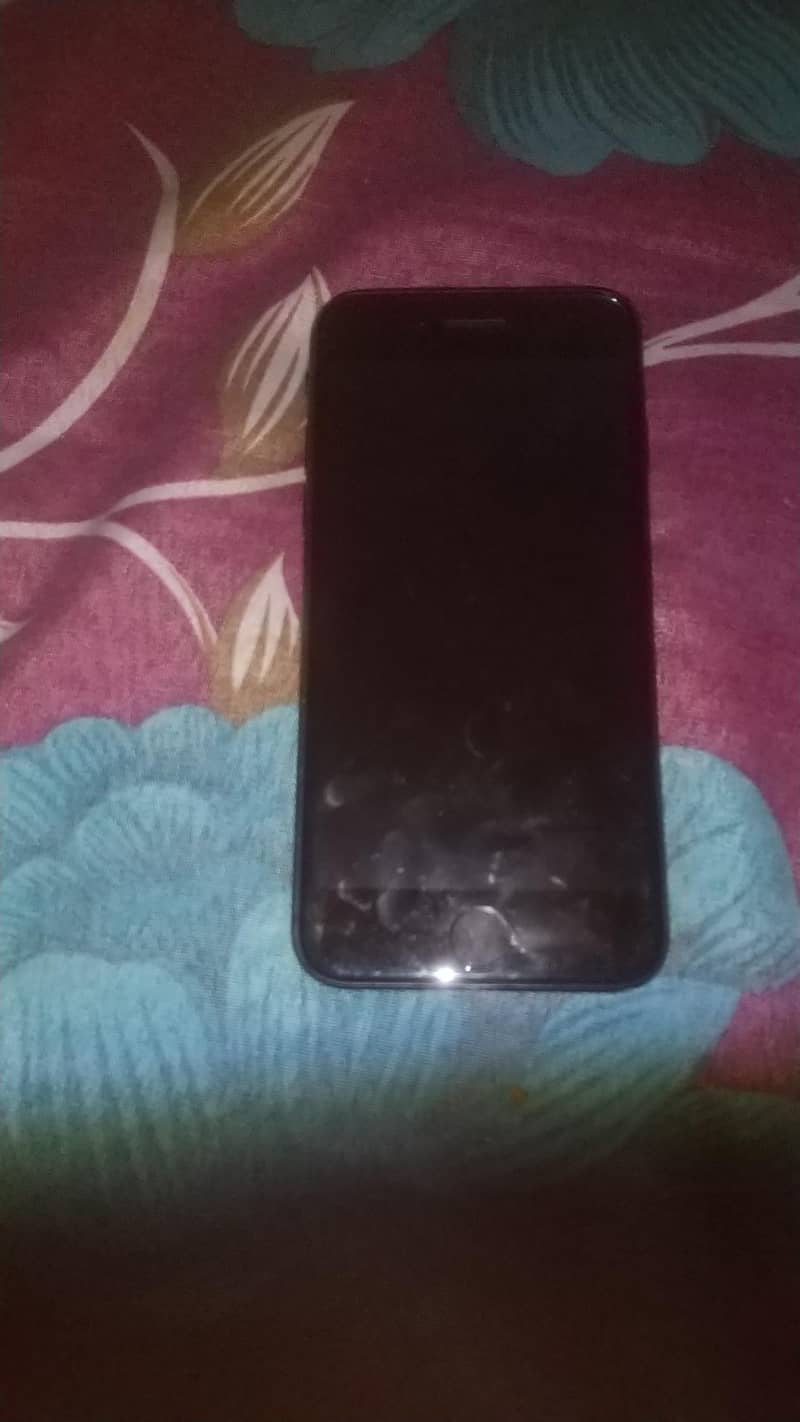 Apple iPhone SE 0