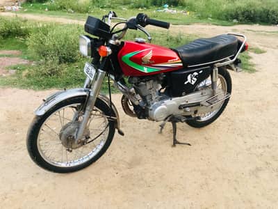 Honda 125 urgent sale 0316.1510741.