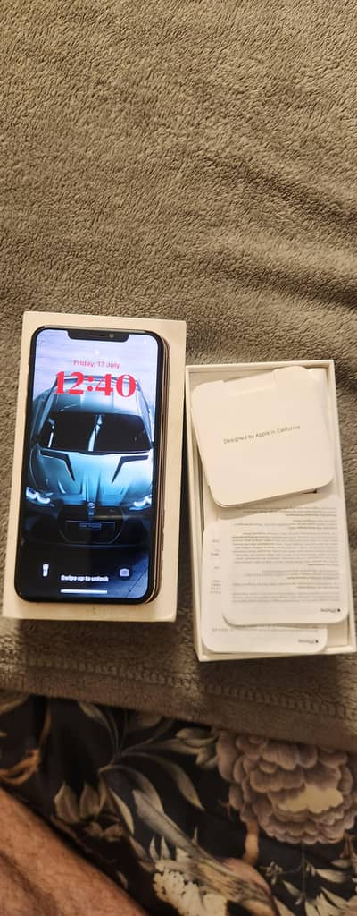 xx max 10 by 8 condition up for sale PTA approve 128 gb