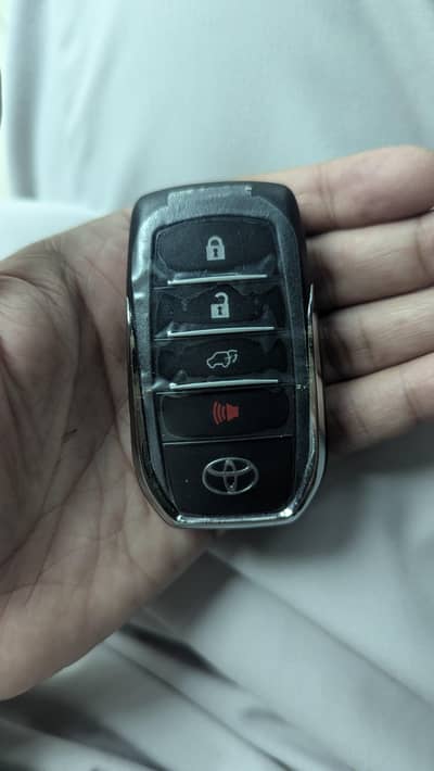 Fortuner Remote