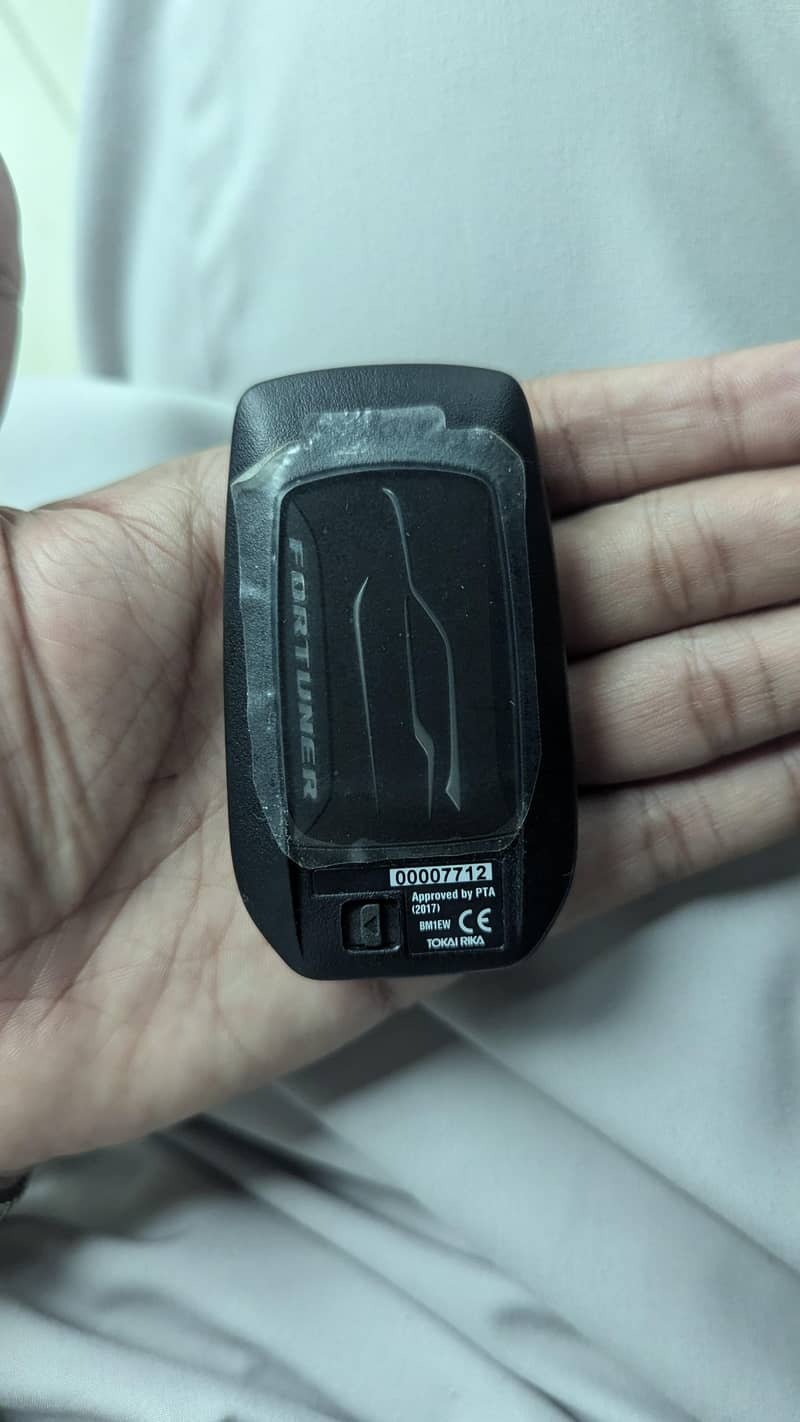 Fortuner Remote 1