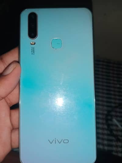 vivo y17