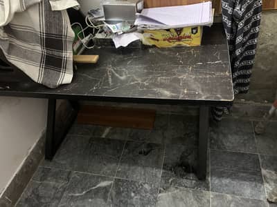 Camputer table