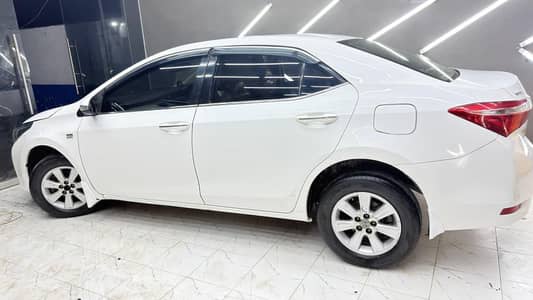 Toyota Corolla Altis 2016