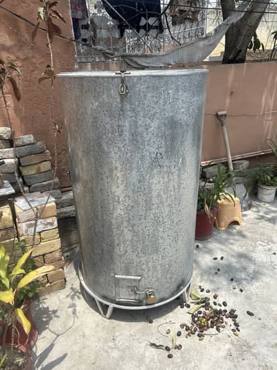 Gandum gharola (Wheat Drum) 9 Man storage