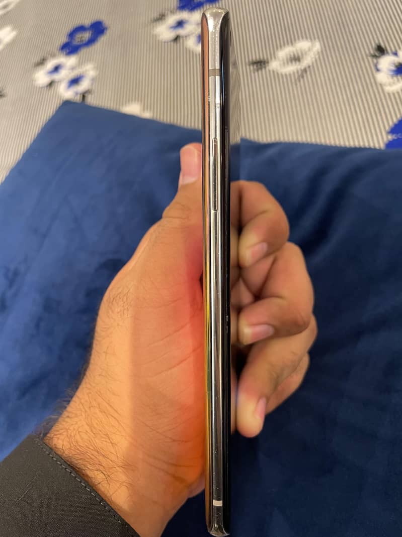 One Plus 8 4