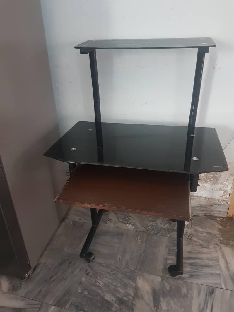 computer table 0