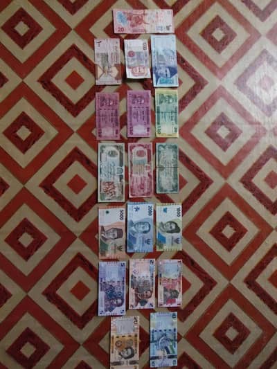 collecting currency note for hobby 18 currency notes