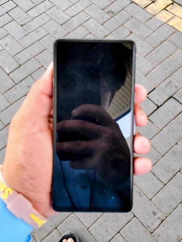 Google Pixel 7 4
