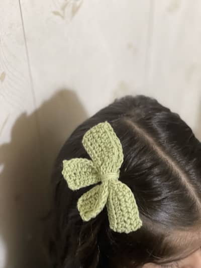 Mint green crochet bow pins