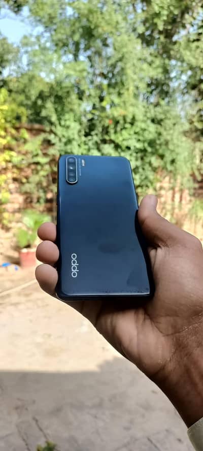 OPPO F15