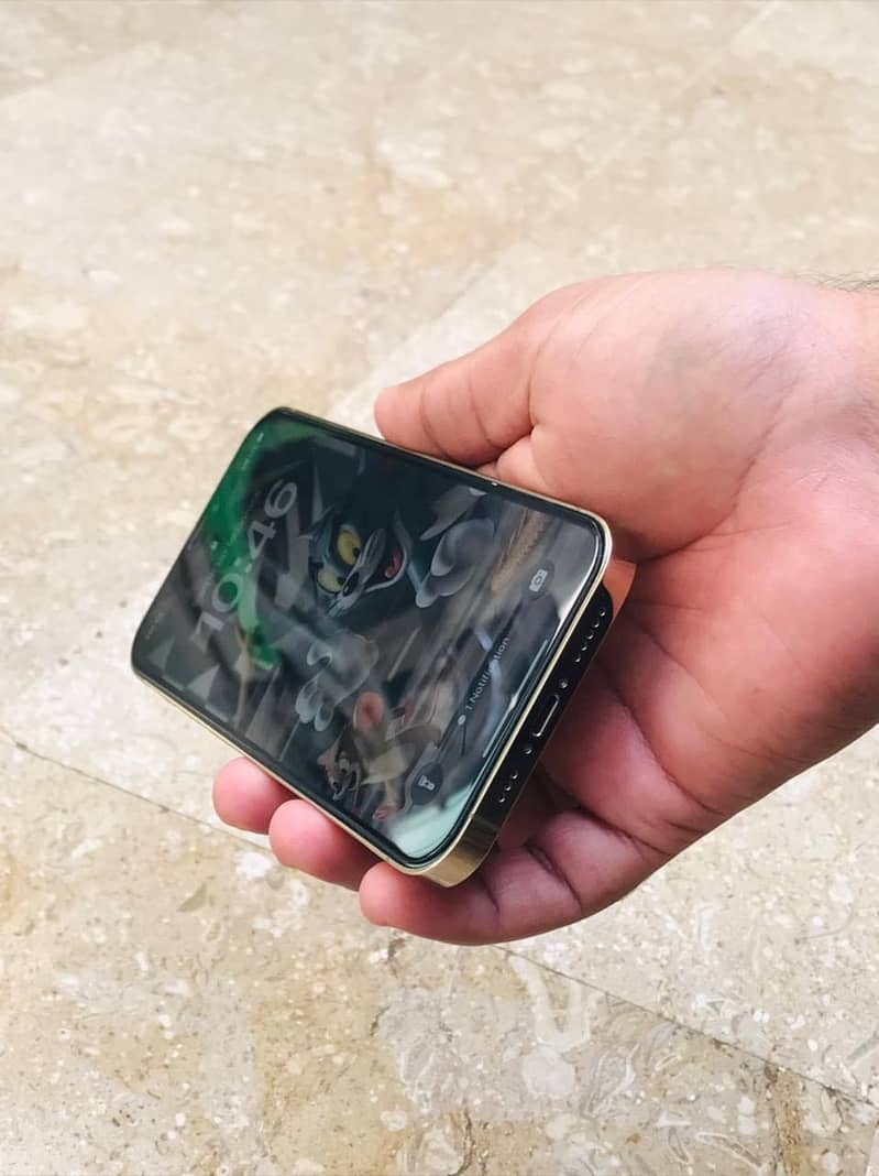 iPhone 12 pro 2