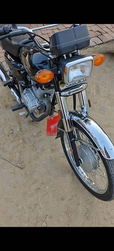 25/26 HONDA 125 FOR SALE