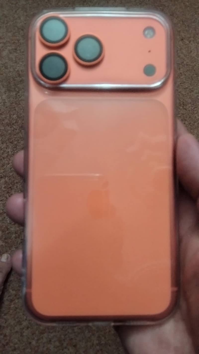 Apple iPhone 17 Pro Max 1