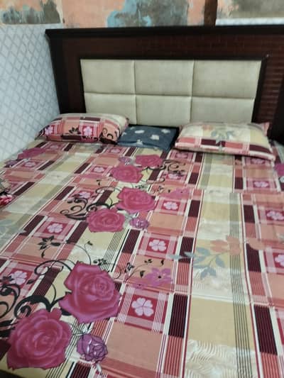 bed,side table ,dressing ,iron stand ,showcase,coburde