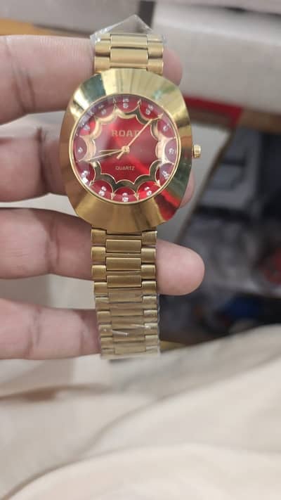 ROAD Gold Quartz Watch – Blue Shield & Red Facet Variants | Swiss-Grad