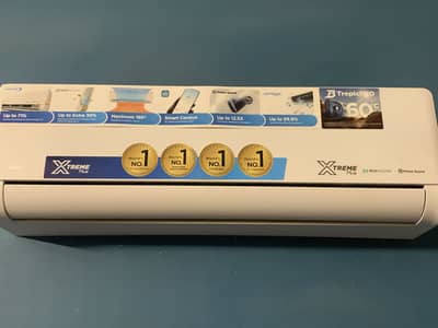 MIDEA EXTREME PLUS 1.5 ton