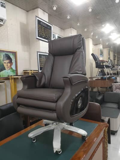 office chairs and tables