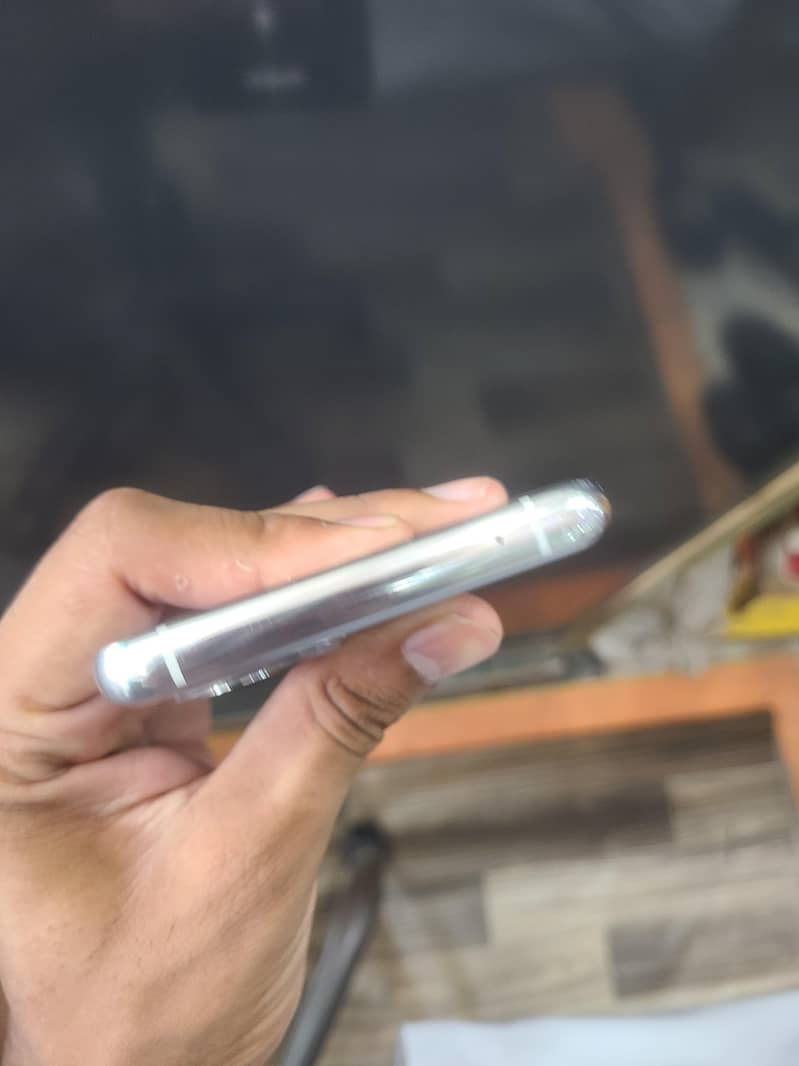 One Plus 9 Pro 4